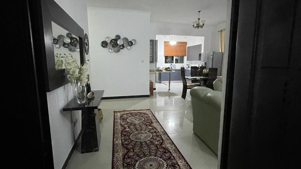 Silverest Sanctuary: Home Away From Home Lusaka Bagian luar foto
